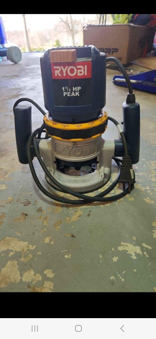 Ryobi 1 1/2 Hp Router