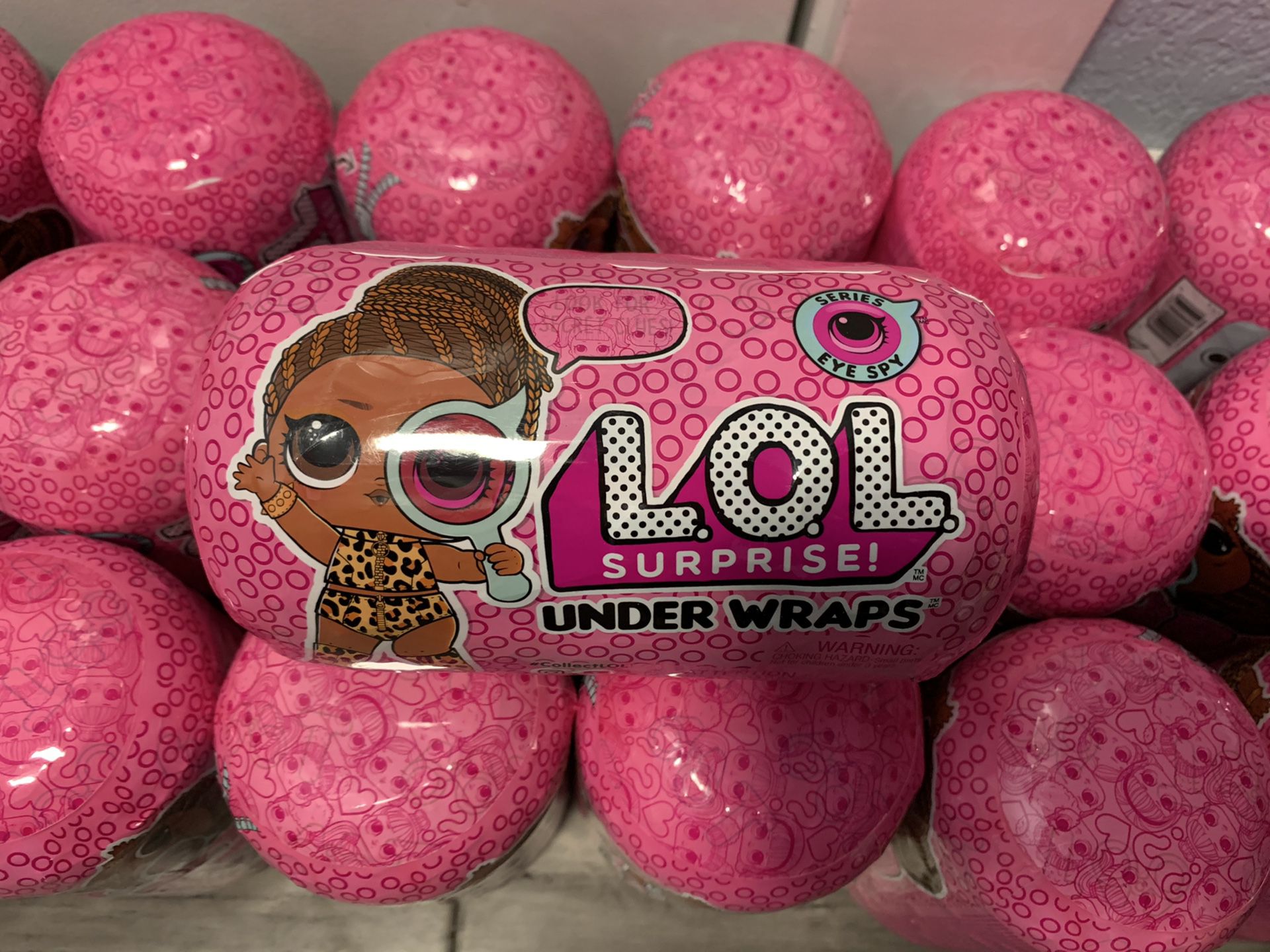 L.O.L. Surprise! Under Wraps Doll- Series Eye Spy. Lol