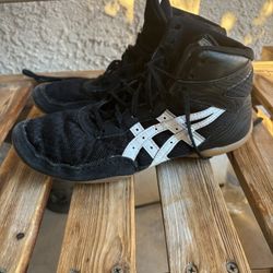 ASICS Matflex Wrestling Shoes Black Size 4.5 Youth