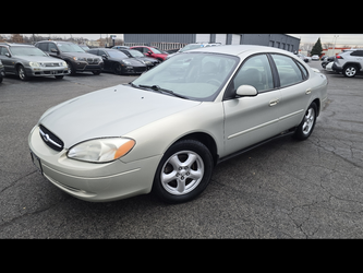 2003 Ford Taurus