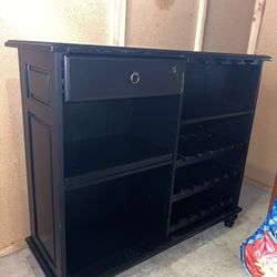 Mini Bar With Chairs