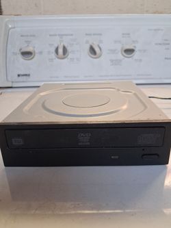 Philips-branded, Lite-On manufactured SATA DVD recordable drive, specifically model DH-16ABSH.