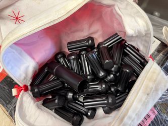 Black Spline Lug Nuts Bulk Lot with lock
