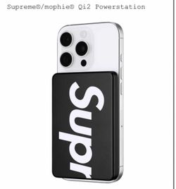 Supreme Mophie (SS26)