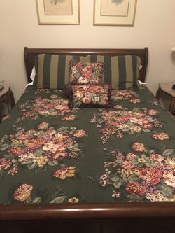 7 Pc Queen Comforter Set