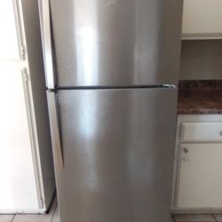 Whirlpool Refrigerator