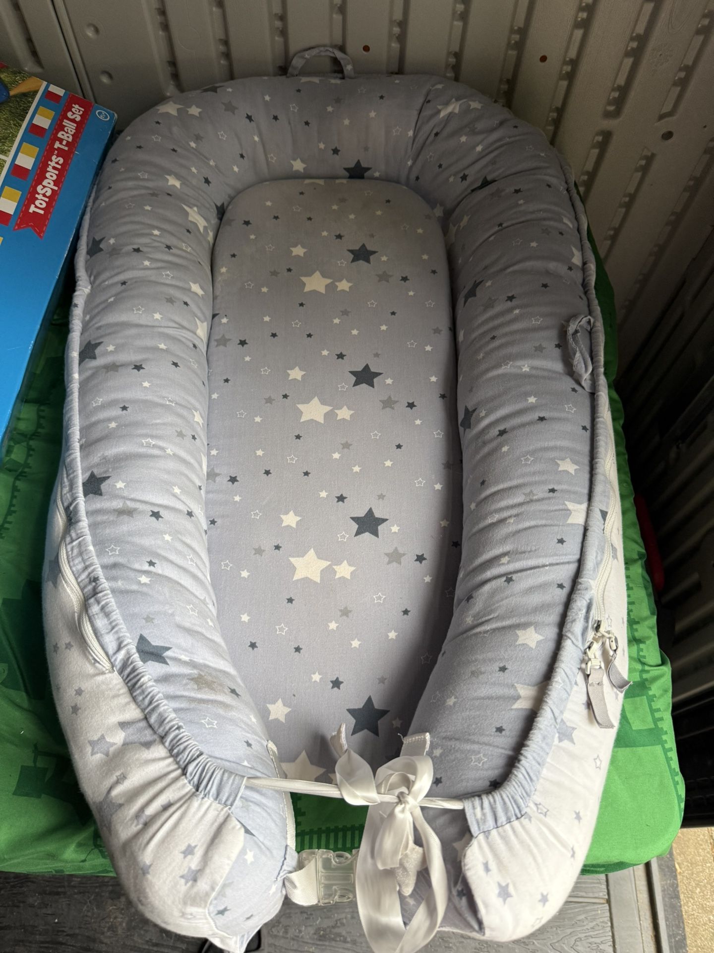 Baby Nest
