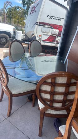 Dining set