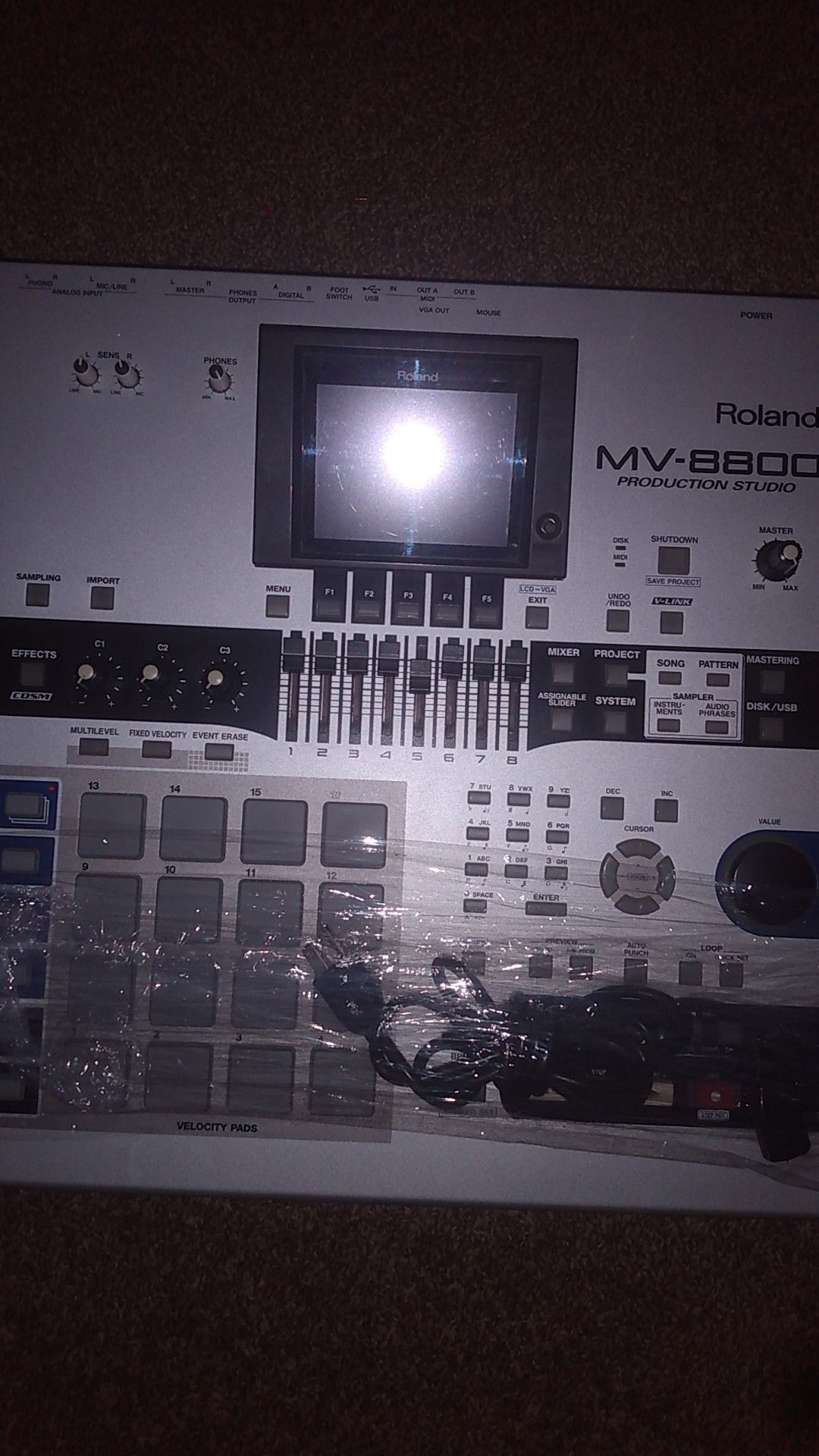 Roland MV-8800