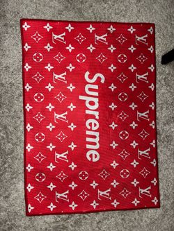 Supreme rug