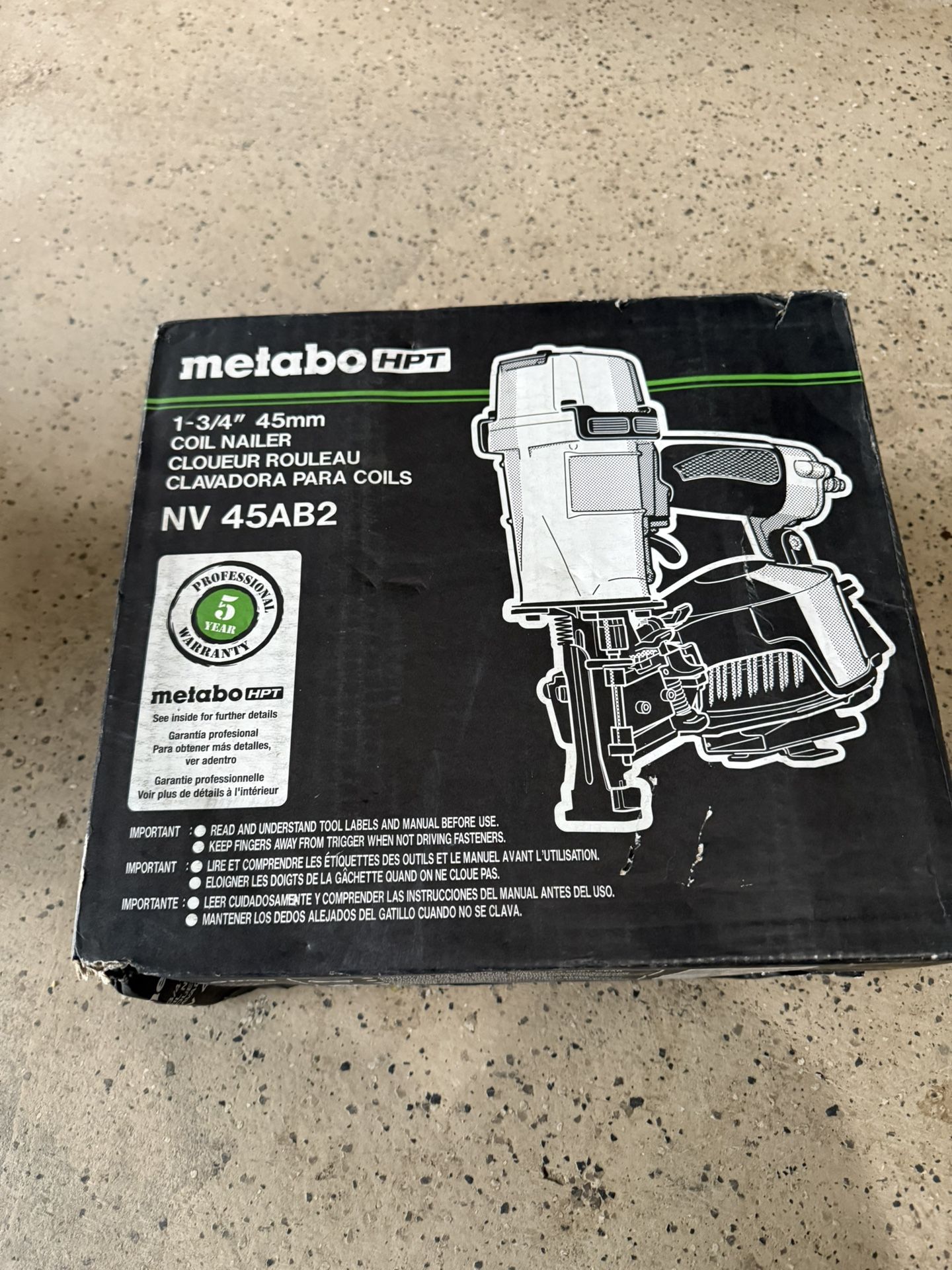 Metabo HPT | Shop the Collection 1-3/4-in 15 - Degree Pneumatic Coil Roofing Nailer