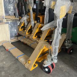 New manual pump pallet jack forklift 5,500lbs capacity 2022 3 year warranty