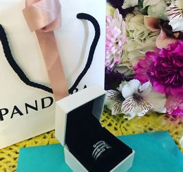 Pandora shimmering ocean ring