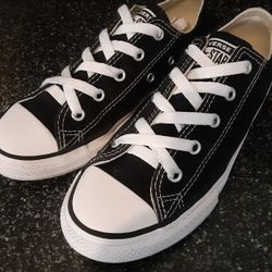 Converse Kids 2 Great Condition 