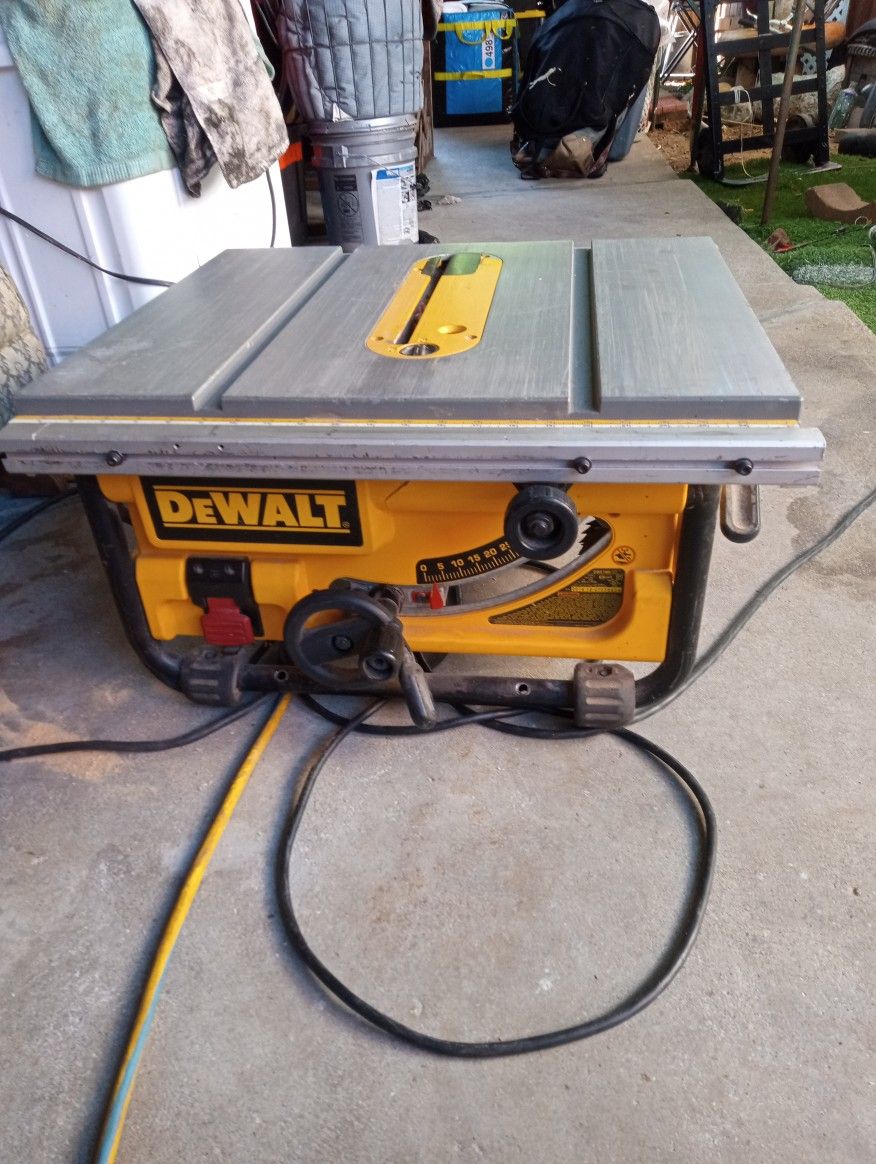 DeWalt DWE 7480 Table saw 10"