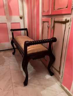 Elegant bench