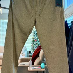 Brand New Men’s Lululemon Joggers in Heather Grey