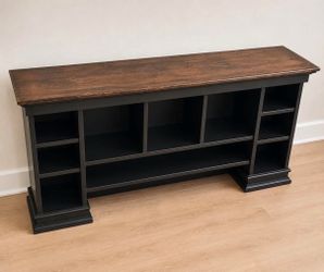Buffet/tv stand *could deliver