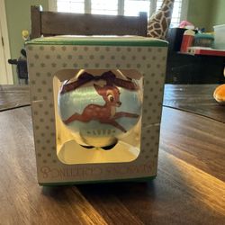 Vintage 1998 Disney Seasons Greetings Ornament