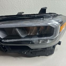 2020-2021-2022-2023 TOYOTA TACOMA  left headlight FULL LED OEM  