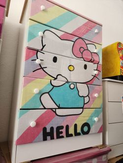 Hello Kitty Dresser