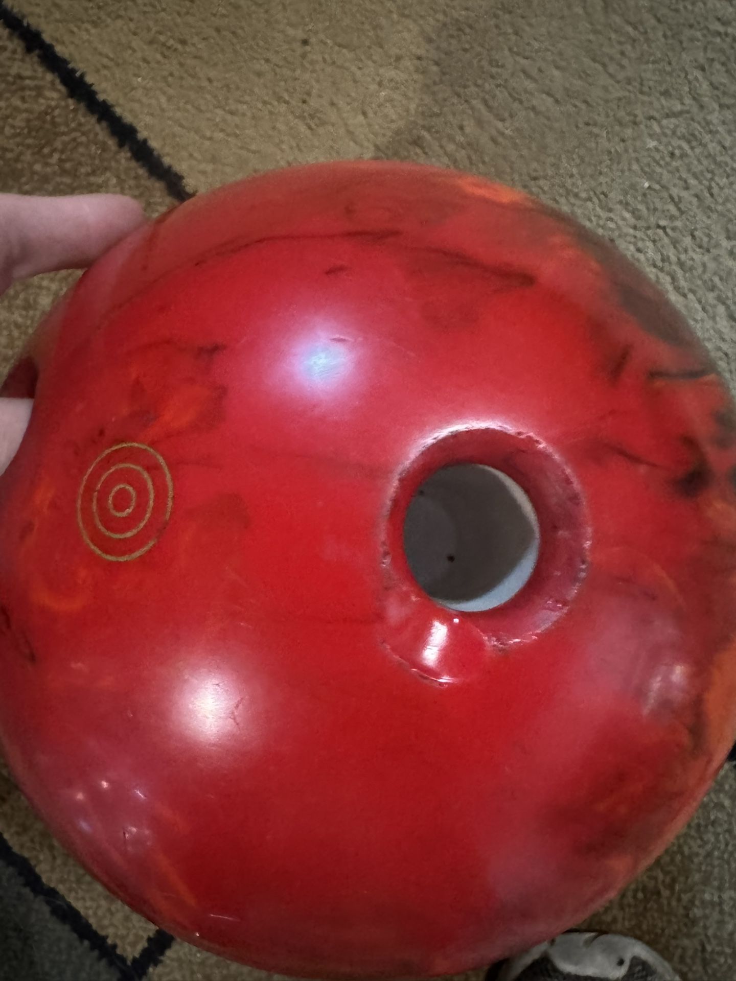 Ebonite Maxim