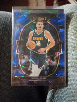 12 Card Basketball Lot Refractors, Rookies