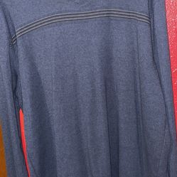 Men’s Sweater Large Or Extra Large 