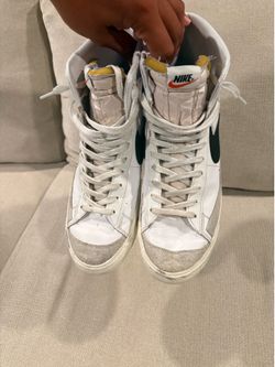 Nike Blazer Mid '77 white sneakers #blazer #retro