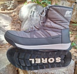 Nice Womens Sorel Whitney II Short Lace Waterproof Boots Sz 10