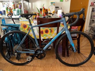 FUJI Sportif 1.3 Disc Road Bike