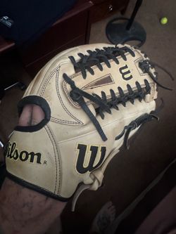 Wilson A2000
