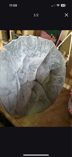 Fluffy Foldable Chair