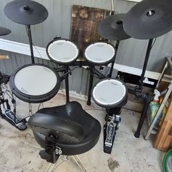 Drums Set  V-Drum  Roland  Mesh Heads