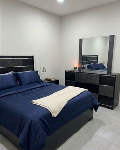 Bedroom set