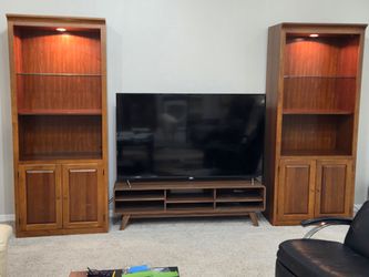 Display Style Bookshelves