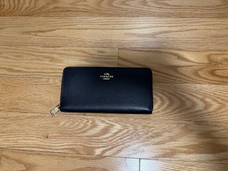 Coach Long Zip Wallet