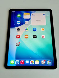 iPad Air 11-inch M3 128GB | Unlocked | Apple Warranty Until 05/21/2026