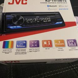 Jvc CD receiver