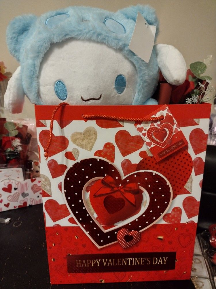 Valentines Day Set Available