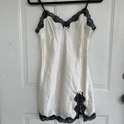 Victoria Secret Woman Sleep Dress Size S