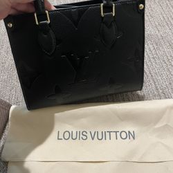 Purse Crossbody Monogram