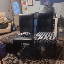 Matching Chairs.2