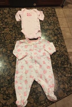Carter’s baby long sleeve t-shirt and onesie