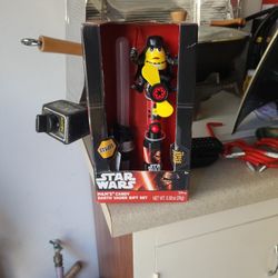Star Wars Darth Vader Gift Set M&M dispenser  Light Saber Mini Fan Disney