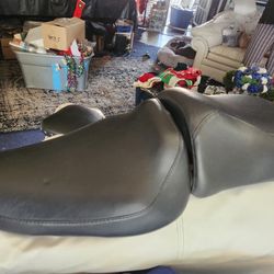 Harley-Davidson Seat With Backrest New