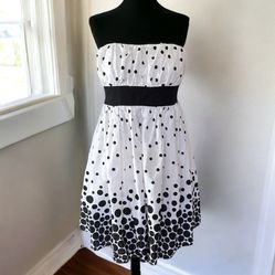 Vintage Sleeveless Candies White and Black Polka Dot Lined Dress with Tie Waist