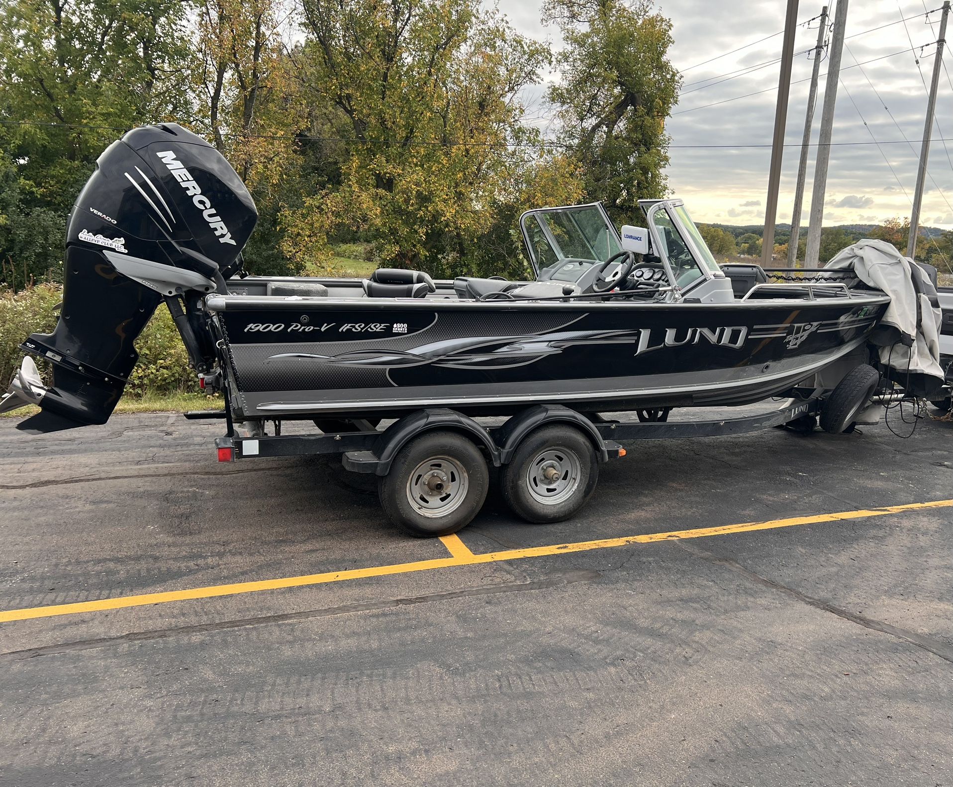 2009 Lund Pro V 1900 IFS