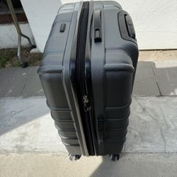 Samsonite  Check In Luggage 