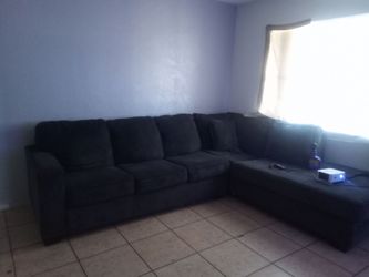 L couch brand new